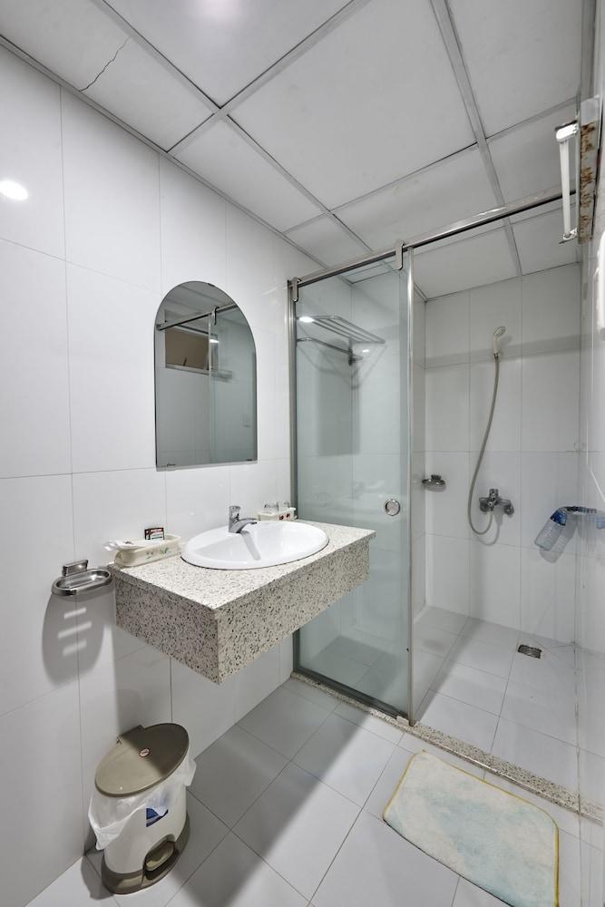 Khách sạn Kim Khoi 2*